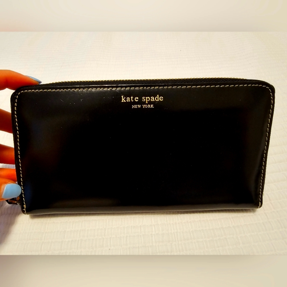 Kate Spade wallet